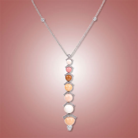 Conch Pearl and Diamond Fishtail Pendant